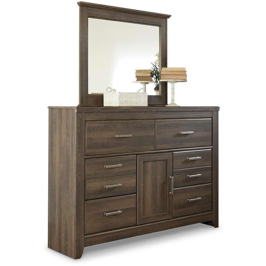 Signature Design by Ashley Juararo B251B32 7 pc California King Poster Bedroom Set IMAGE 3