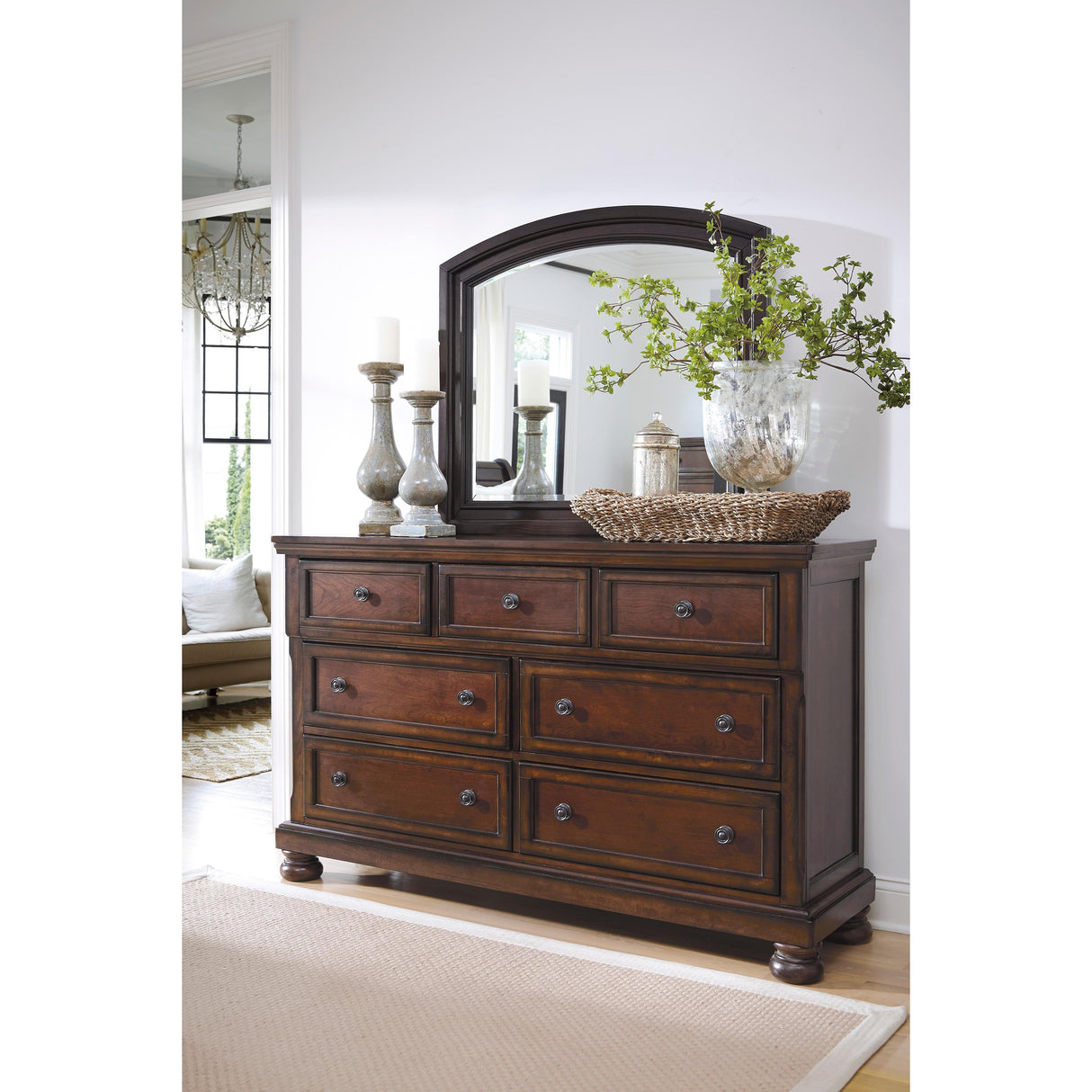 Millennium Porter B697B40 6 pc California King Panel Bedroom Set IMAGE 3