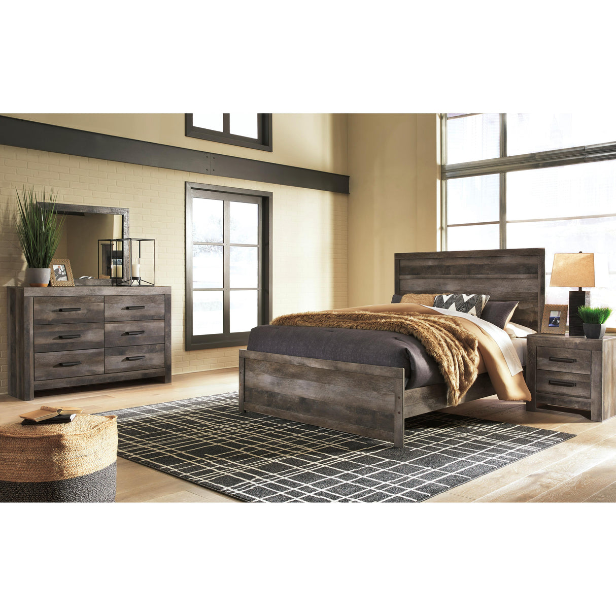 Signature Design by Ashley Wynnlow B440B22 6 pc Queen Panel Bedroom Set IMAGE 1