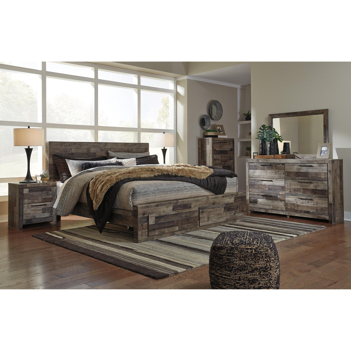 Benchcraft Derekson B200B74 7 pc King Panel Bedroom Set IMAGE 1