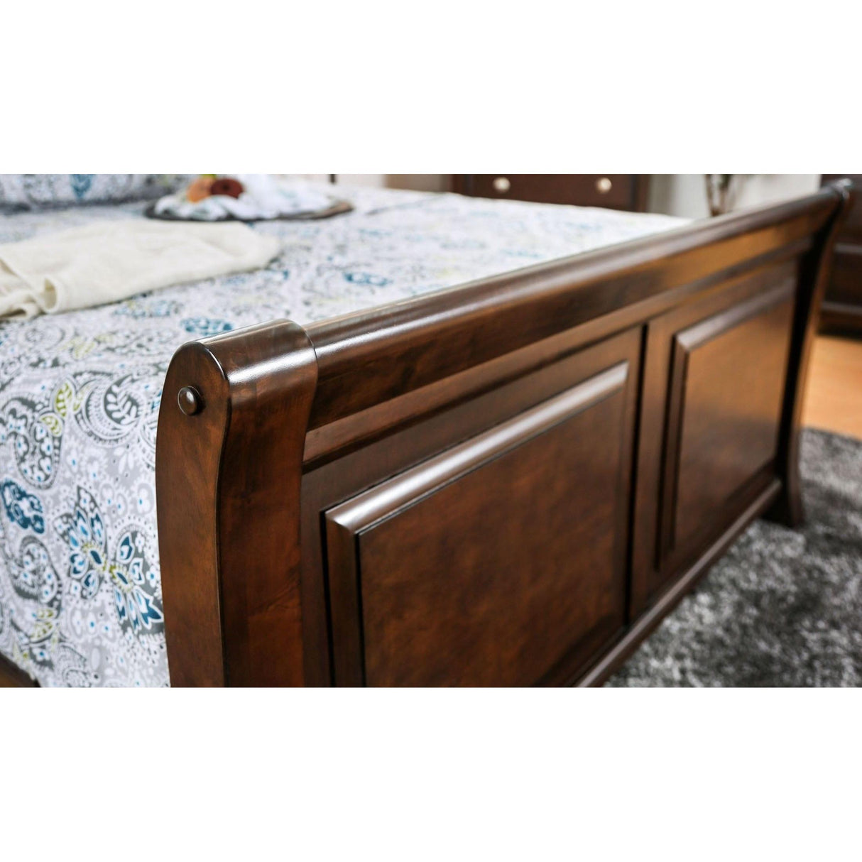 Furniture of America Litchville CM7383Q Queen Bed IMAGE 4