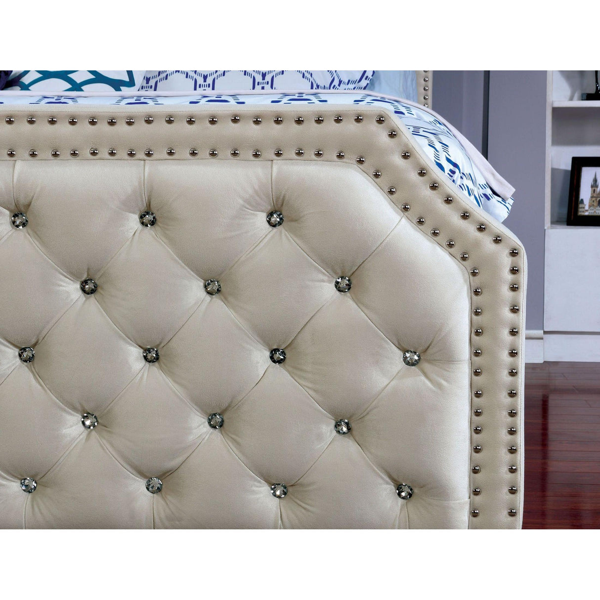 Furniture of America Claudine King Upholstered Panel Bed CM7675EK-BED IMAGE 4