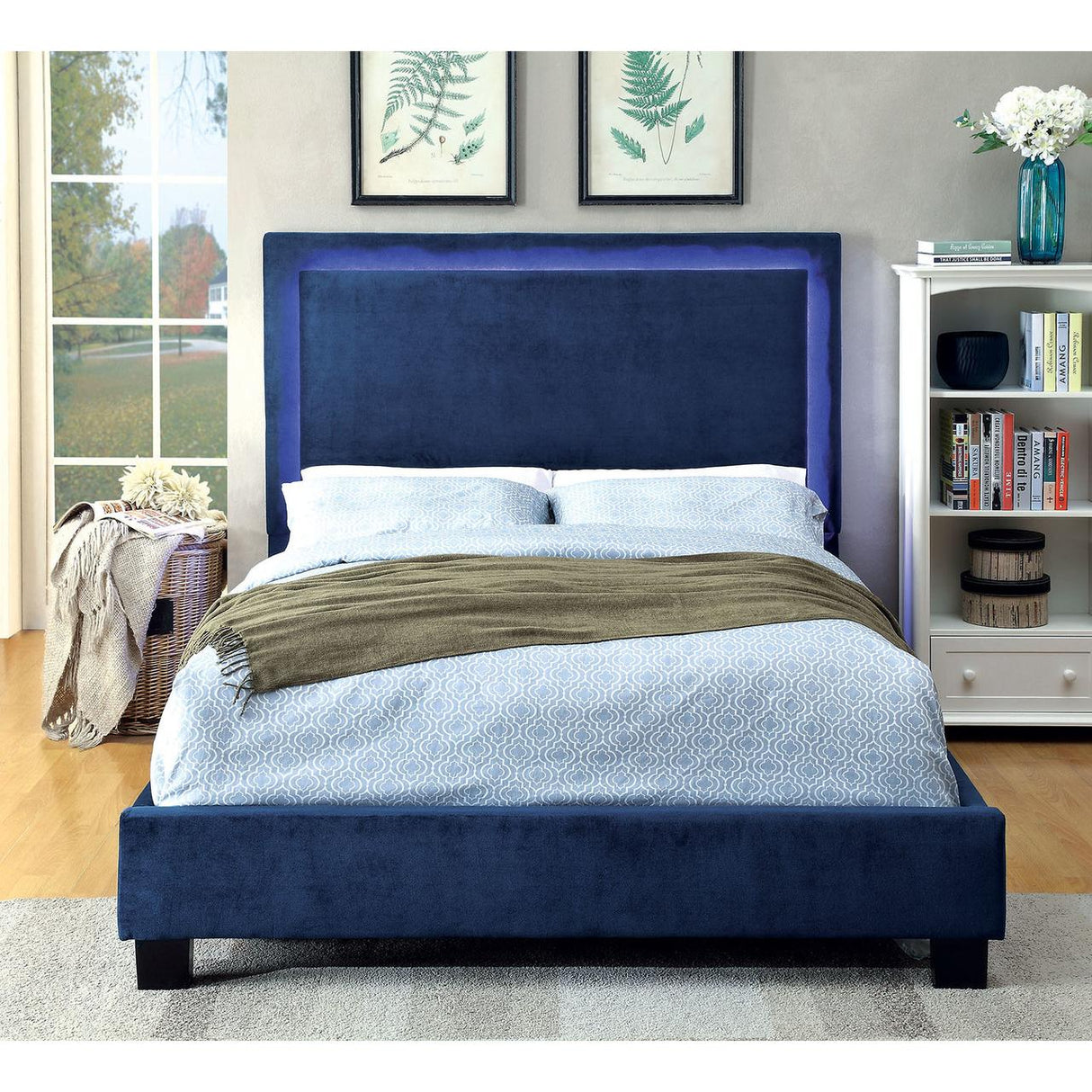 Furniture of America Erglow I California King Upholstered Panel Bed CM7695NV-CK-BED IMAGE 9