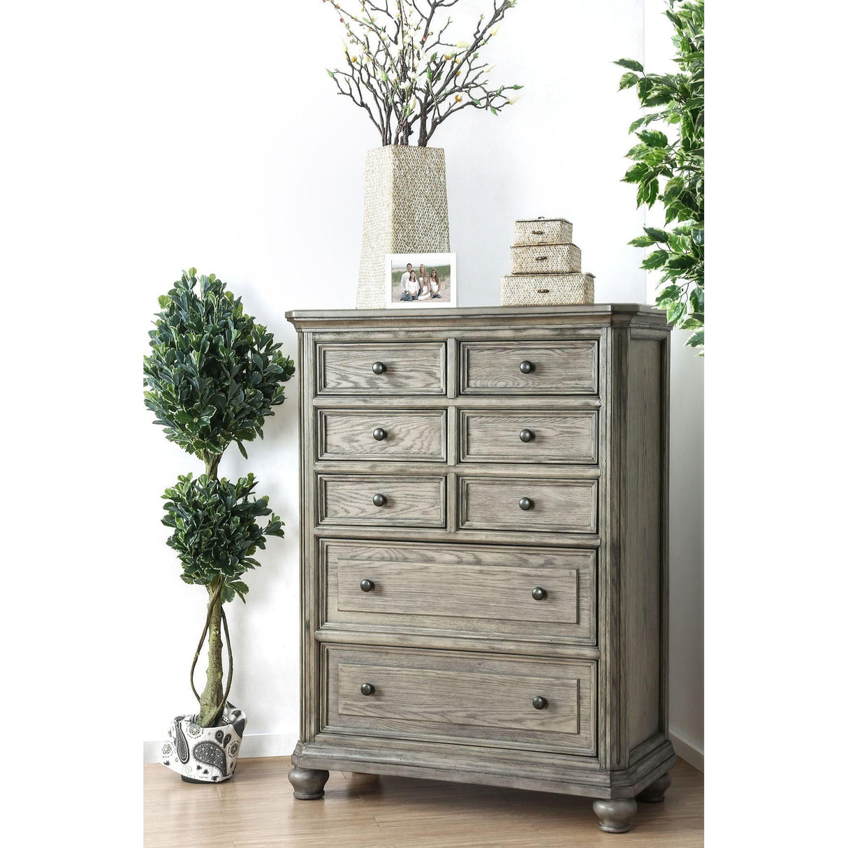 Furniture of America Armus 8-Drawer Chest CM7719C IMAGE 2