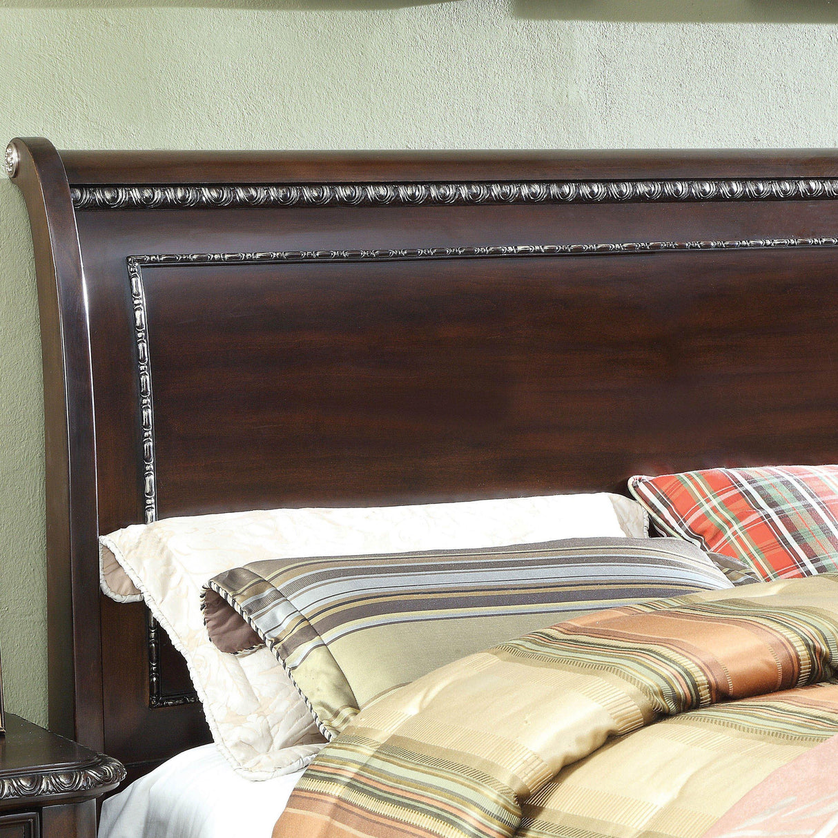 Furniture of America Europa Queen Sleigh Bed CM7389Q-BED IMAGE 3