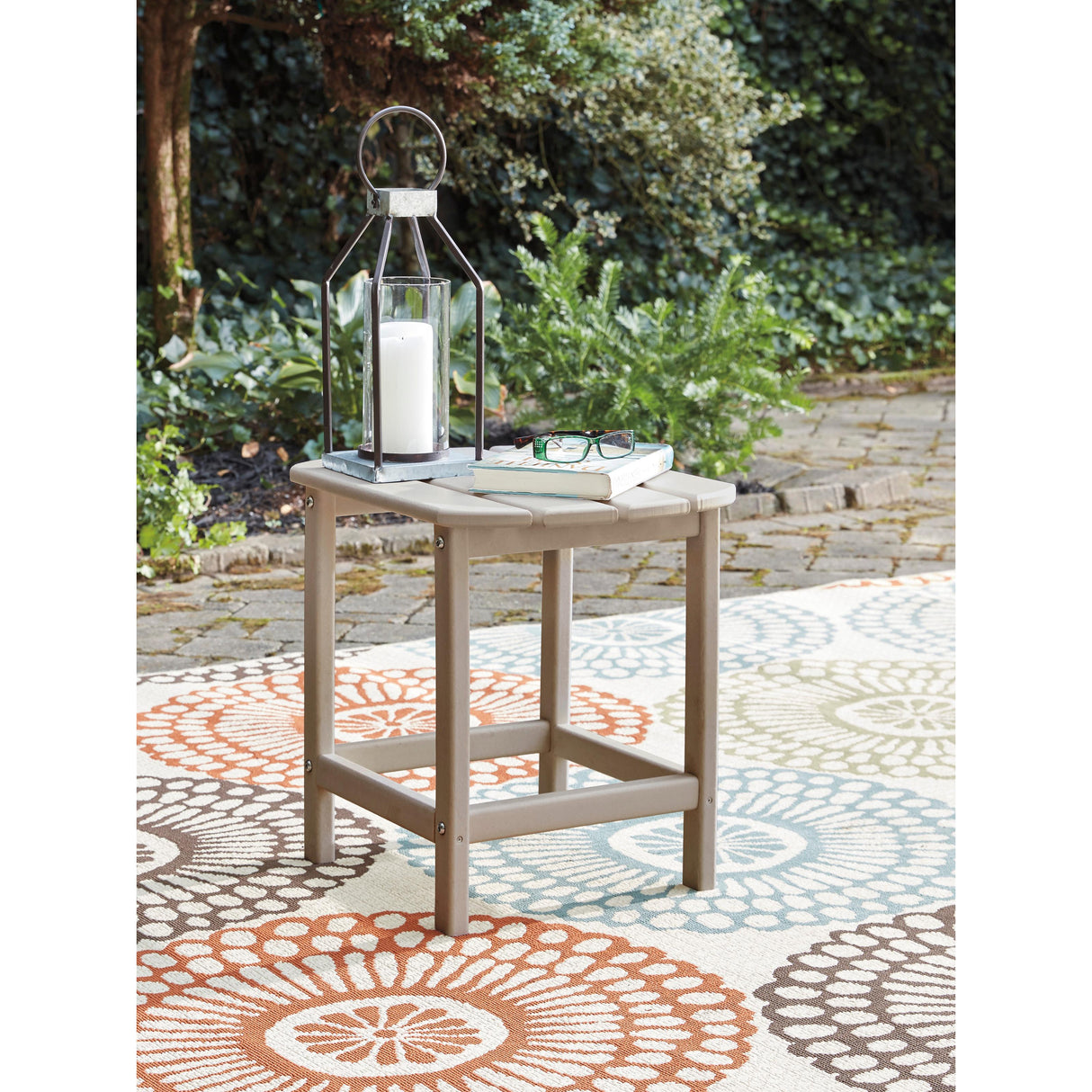 Signature Design by Ashley Sundown Treasure P014-703 Rectangular End Table IMAGE 4