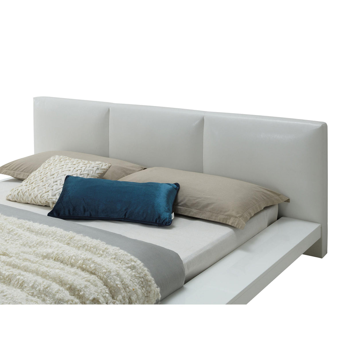 Furniture of America Christie CM7550CK California King Bed IMAGE 2