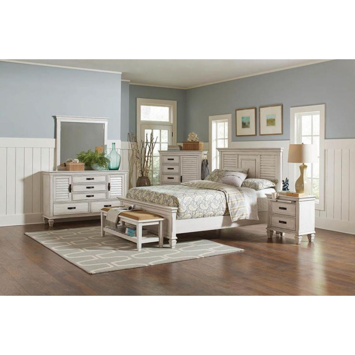 Coaster Furniture Franco 205338 5-Drawer Door Chest - Distressed White IMAGE 3