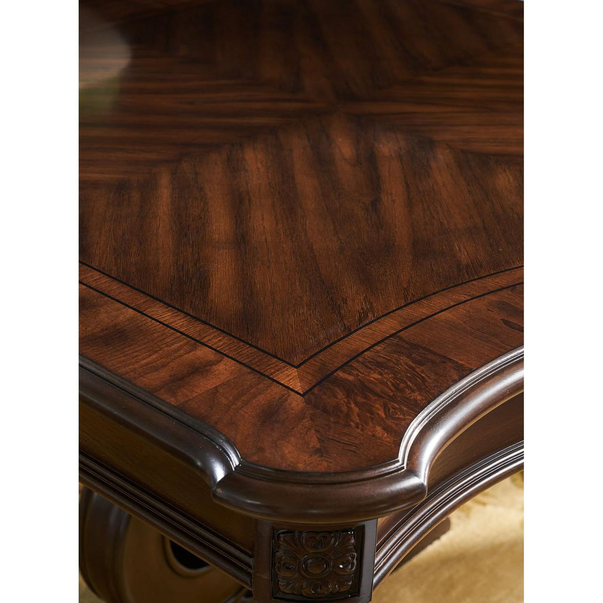Steve Silver Furniture Royale RY500 Dining Table with 20-inch Leaf IMAGE 13