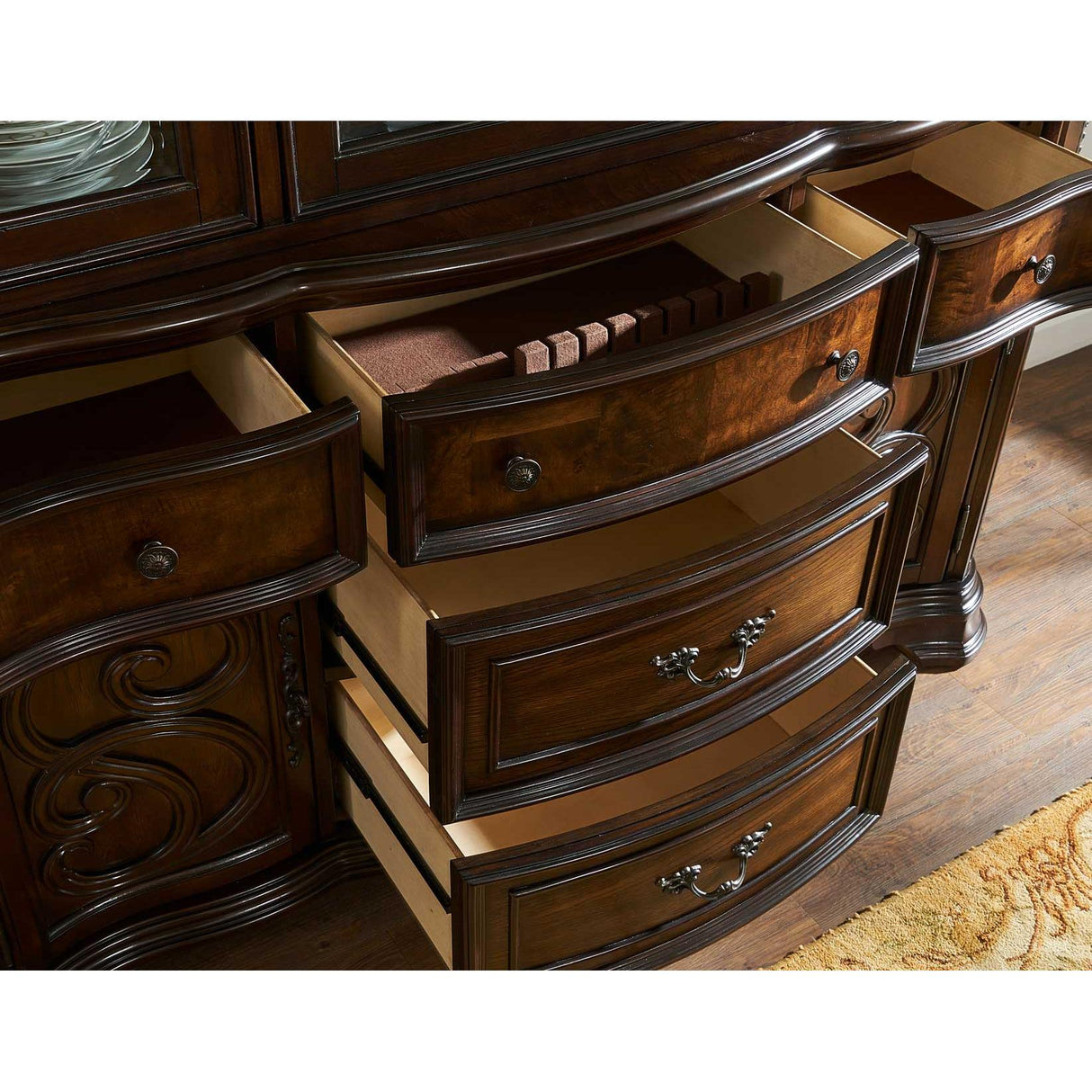 Steve Silver Furniture Royale RY500B Buffet IMAGE 3