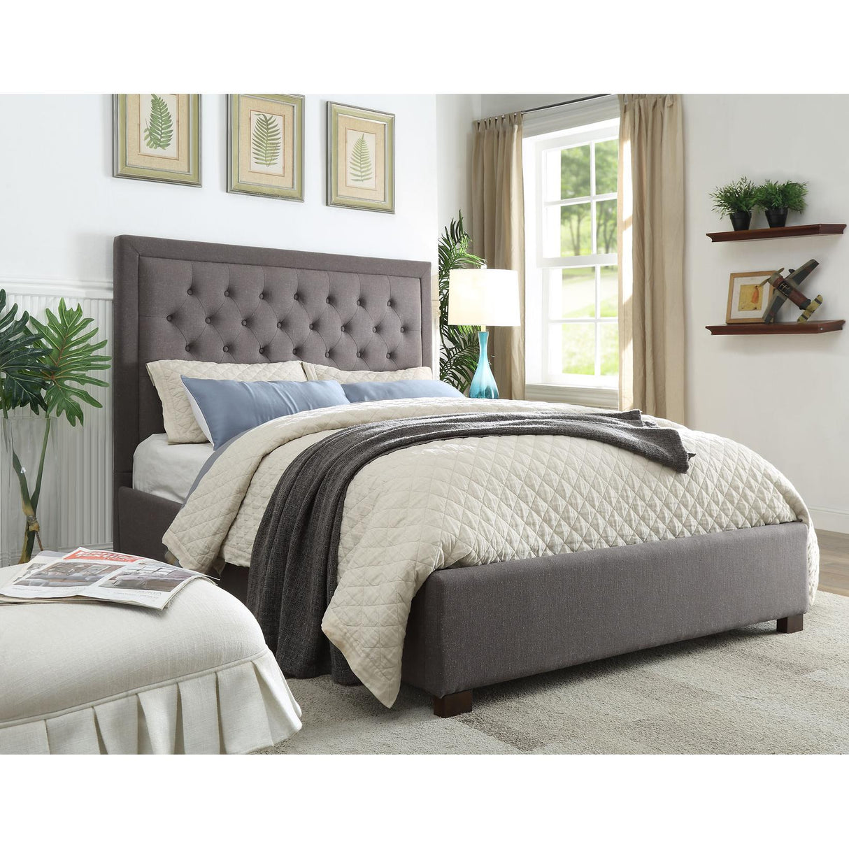Steve Silver Furniture Isadora ID890QBEDG Queen Platform Bed - Gray IMAGE 1