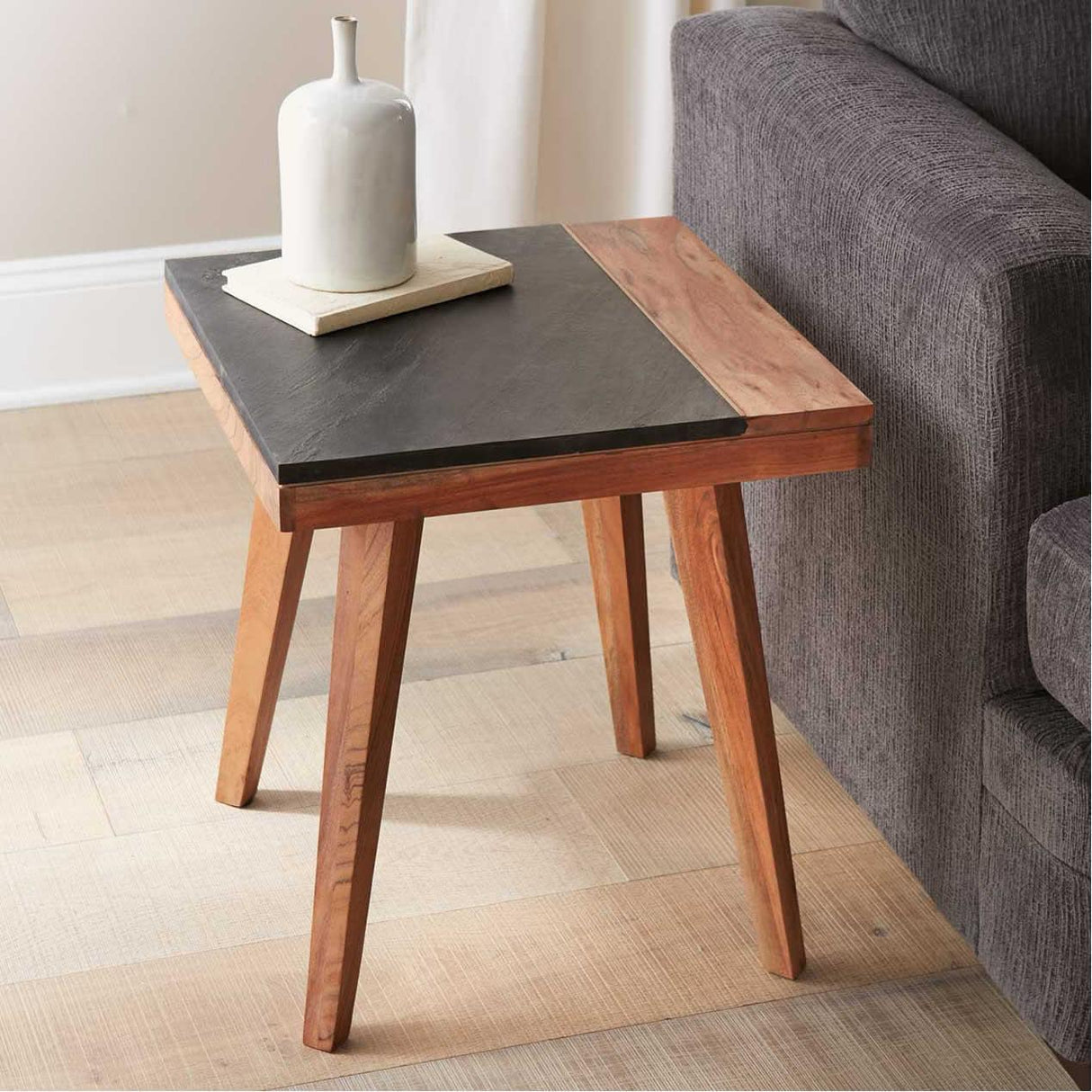 Steve Silver Furniture Caspian CP100E End Table IMAGE 3