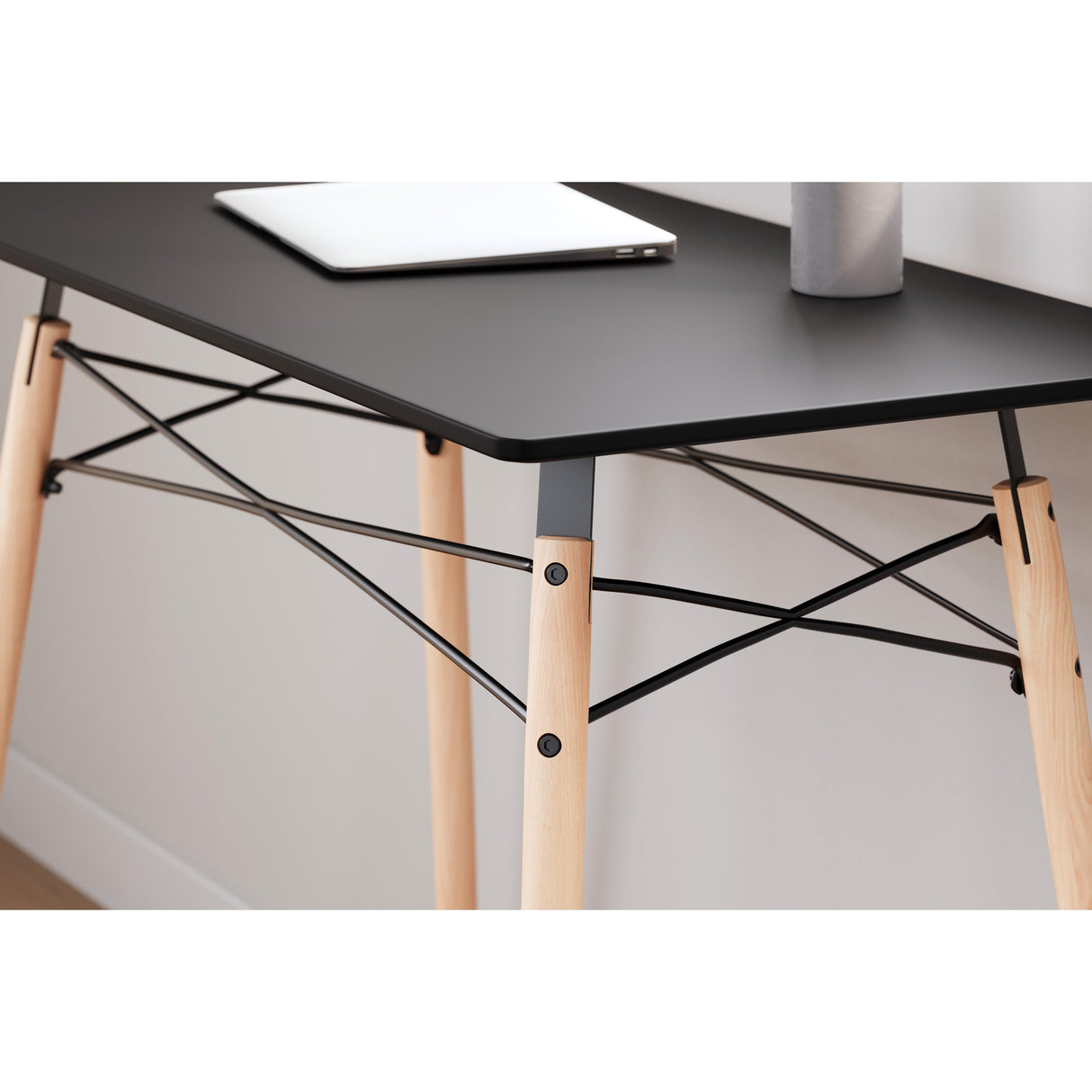 Signature Design by Ashley Jaspeni H020-10 Home Office Desk IMAGE 5