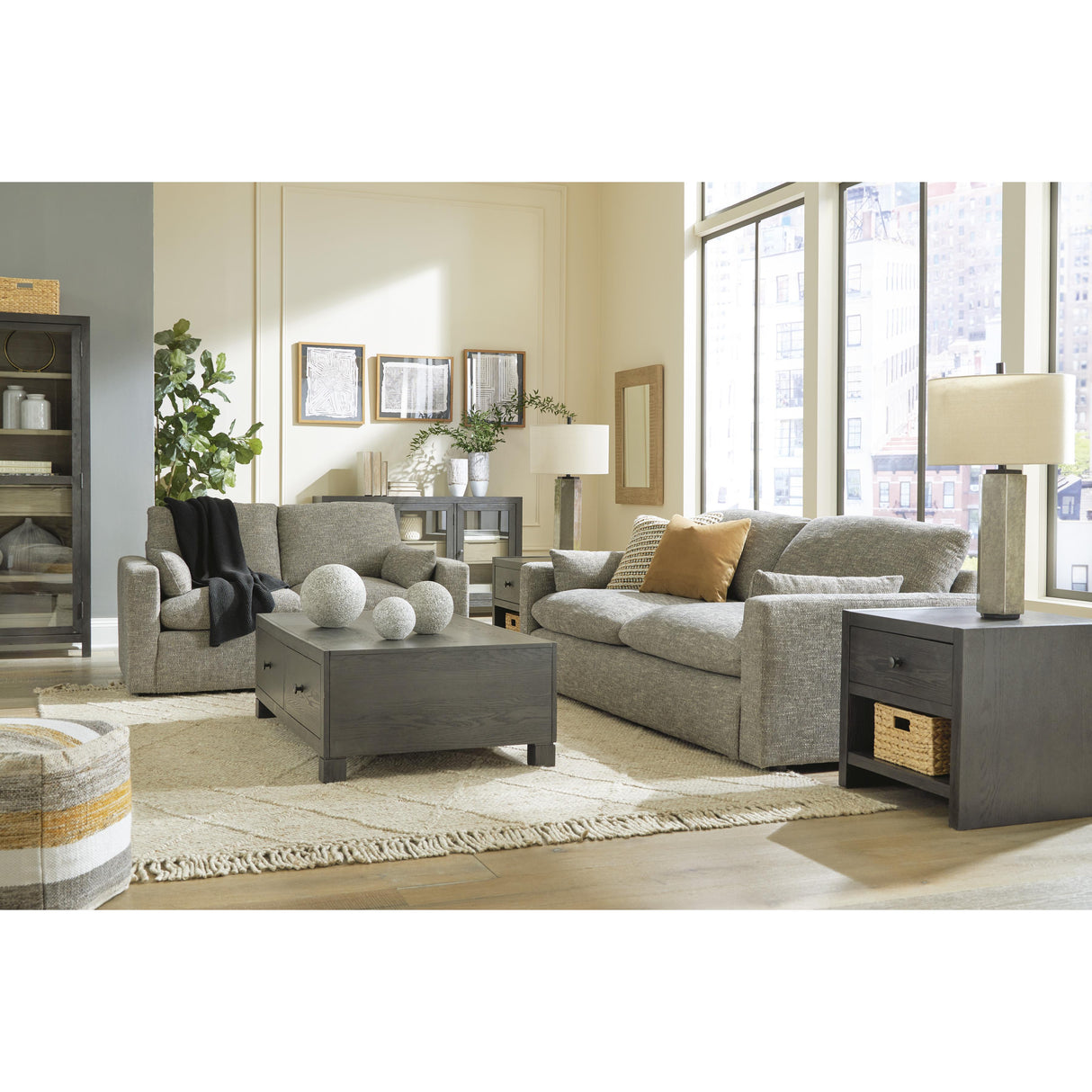 Benchcraft Dramatic 1170235 Loveseat IMAGE 8