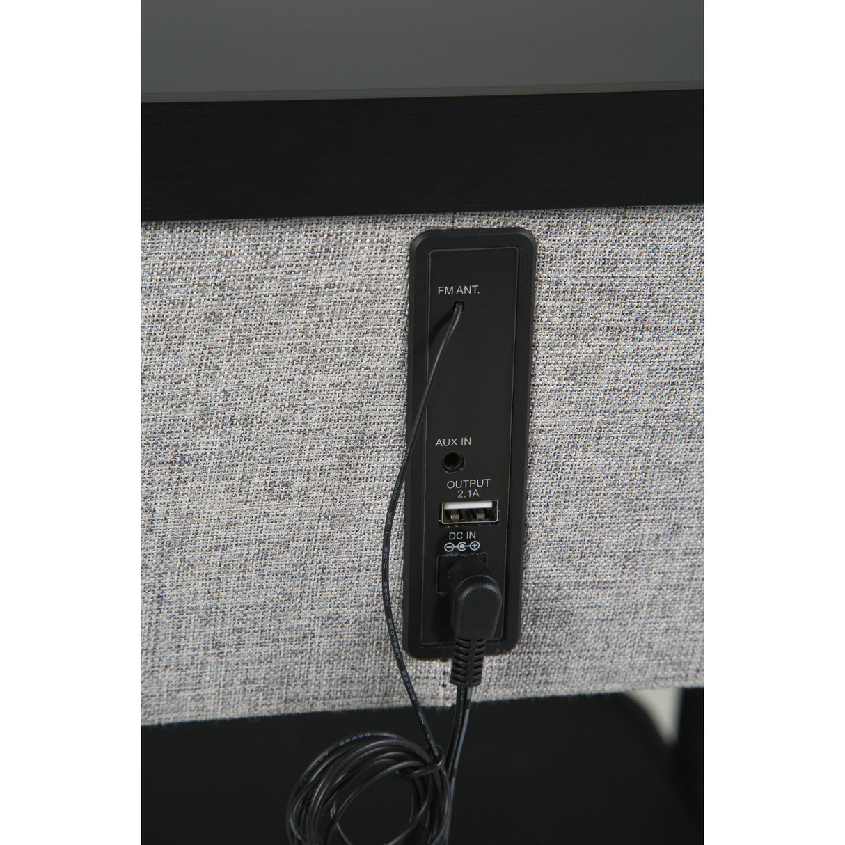 Signature Design by Ashley Jorvalee A4000550 Accent Table with Speaker IMAGE 7