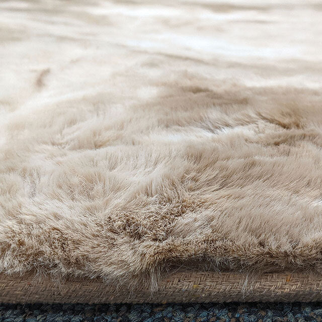 Furniture of America Famalica RG5134 Area Rug IMAGE 3