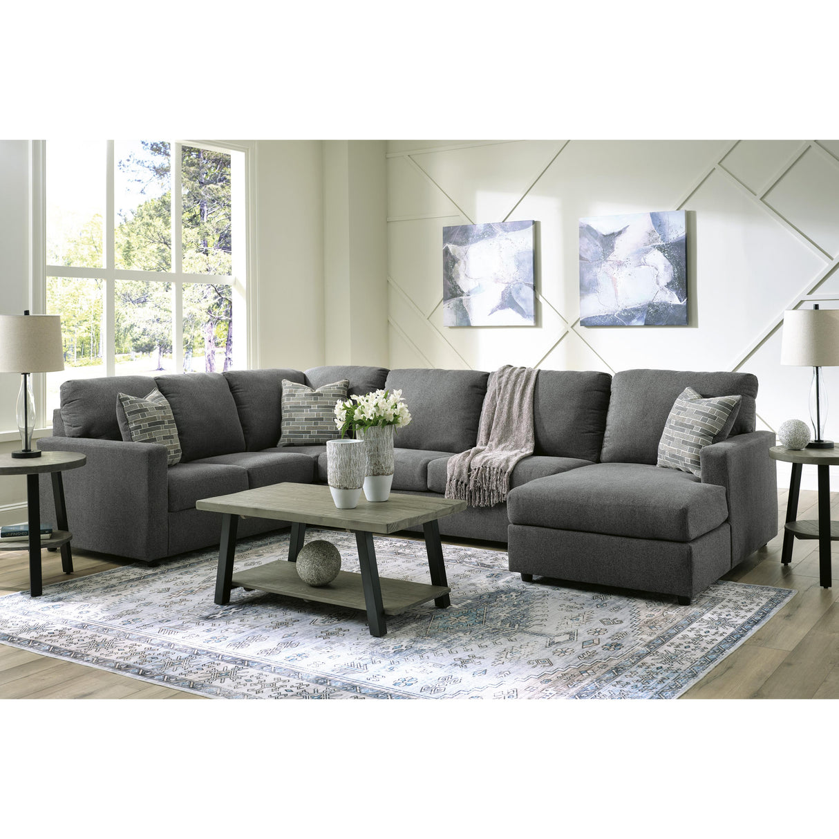 Signature Design by Ashley Edenfield 29003S2 3 pc Sectional with Chaise IMAGE 4