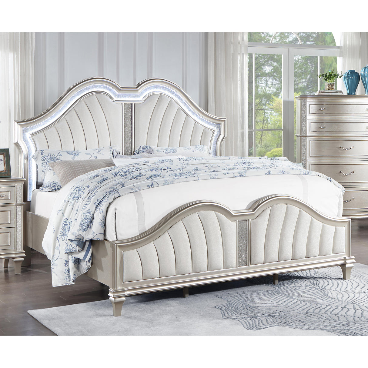 Coaster Furniture Evangeline 223391Q Wood Queen LED Panel Bed - Silver Oak IMAGE 11