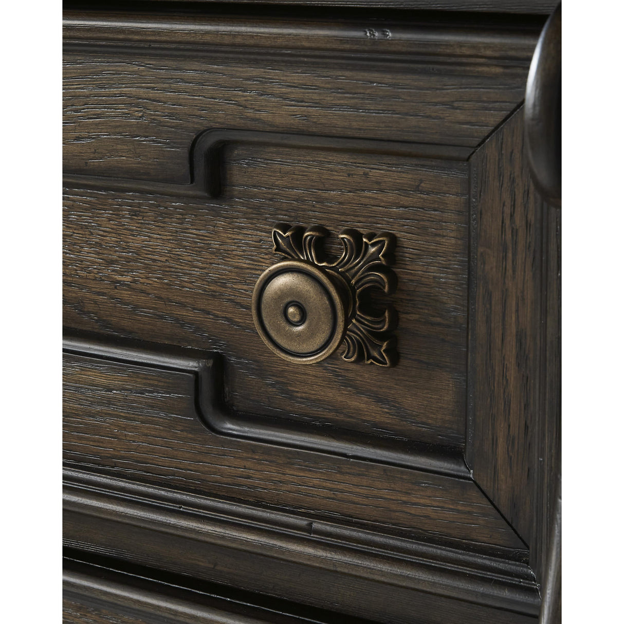 Signature Design by Ashley Maylee B947-31 Dresser IMAGE 10