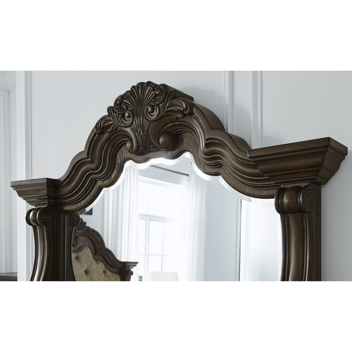Signature Design by Ashley Maylee B947B1 Dresser and Mirror IMAGE 6