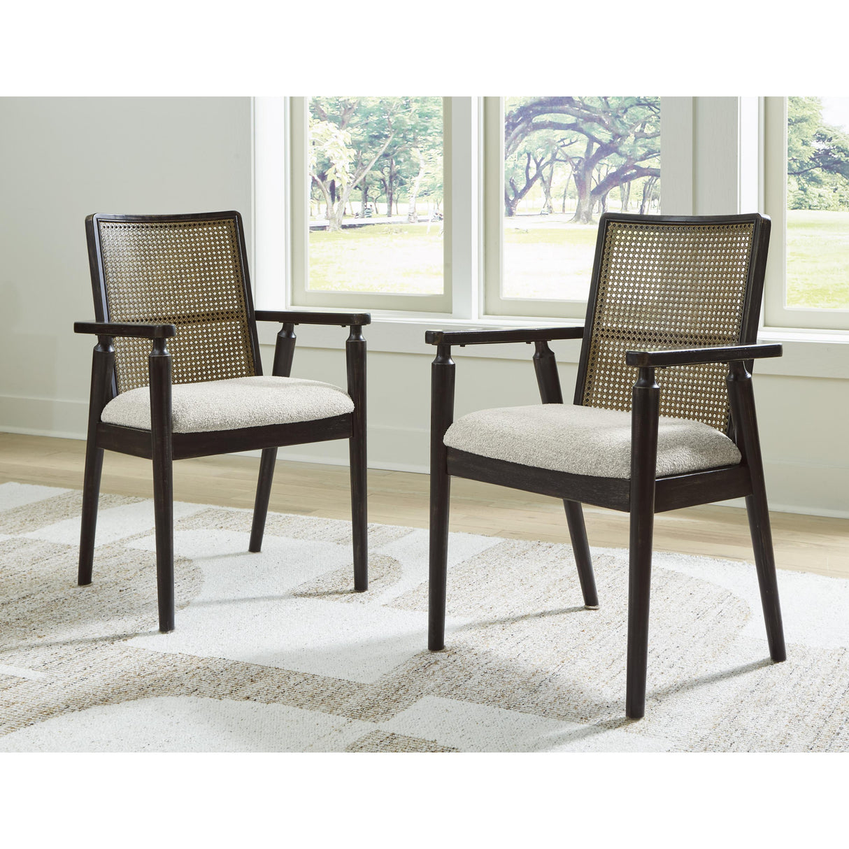 Signature Design by Ashley Galliden D841-02A Dining Upholstered Arm Chair IMAGE 5