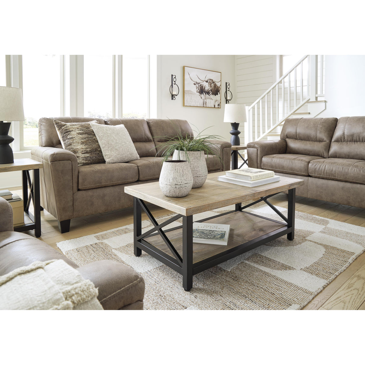 Signature Design by Ashley Navi 9400438 Sofa IMAGE 6