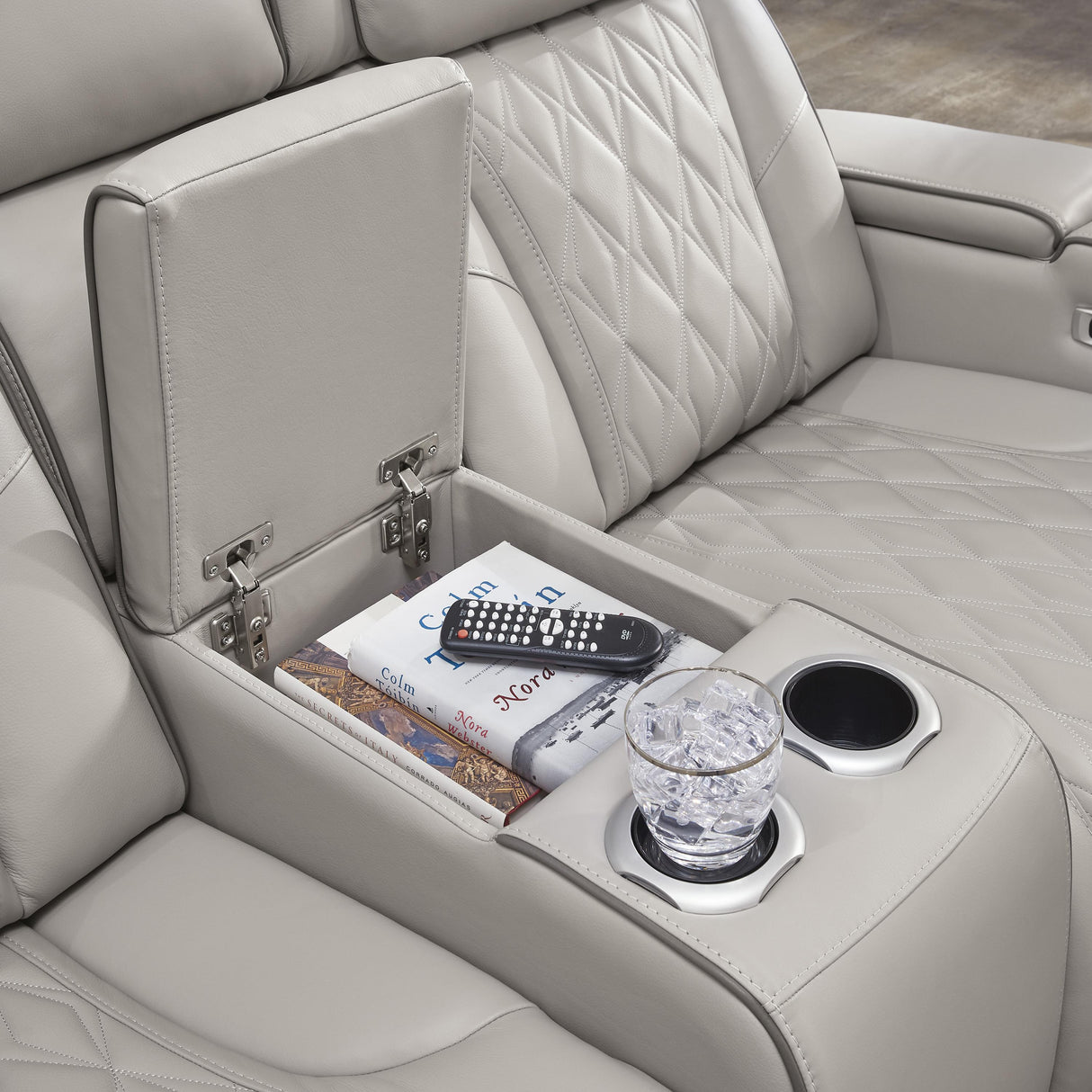 Signature Design by Ashley Boyington U2710518 Power Reclining Loveseat with Console and Adjustable Headrest IMAGE 12
