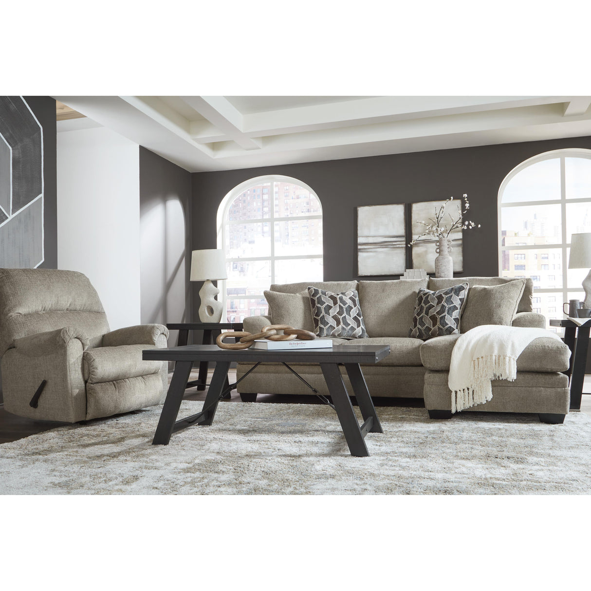 Signature Design by Ashley Stonemeade 5950418 Sofa Chaise IMAGE 9