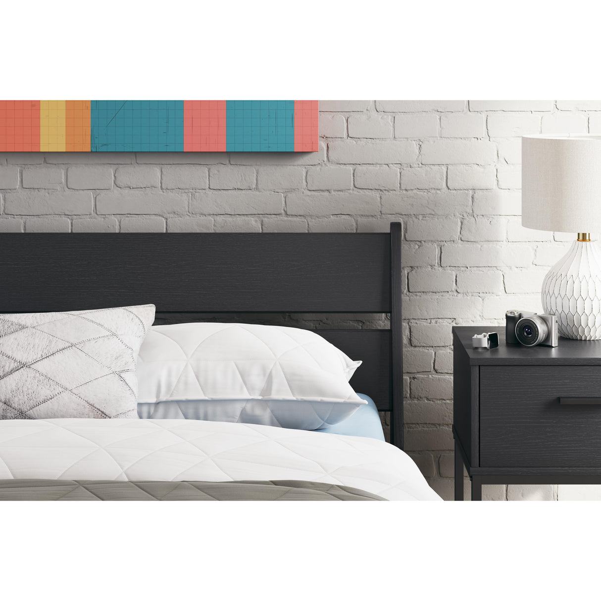 Signature Design by Ashley Socalle EB1865B2 Full Panel Platform Bed IMAGE 7