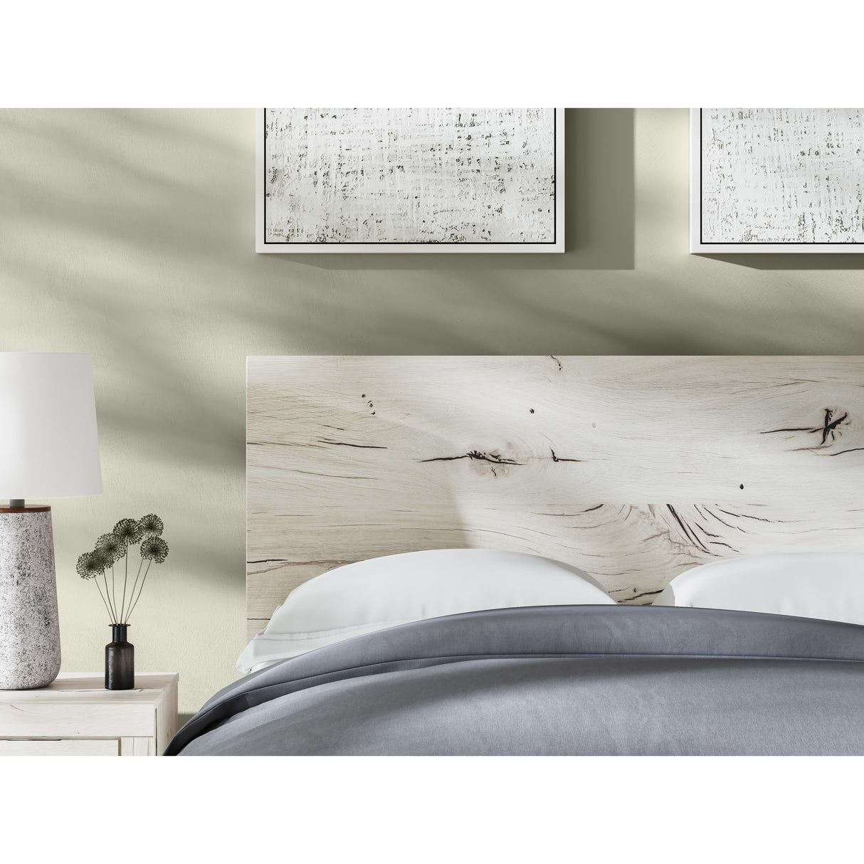 Signature Design by Ashley Lawroy B2310B6 Queen Panel Bed with Storage IMAGE 9