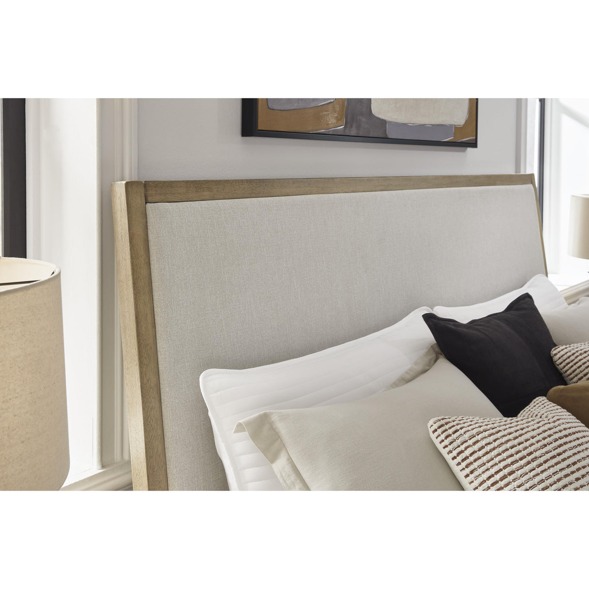 Benchcraft Tomtyn B622B2 Queen Upholstered Bed IMAGE 6