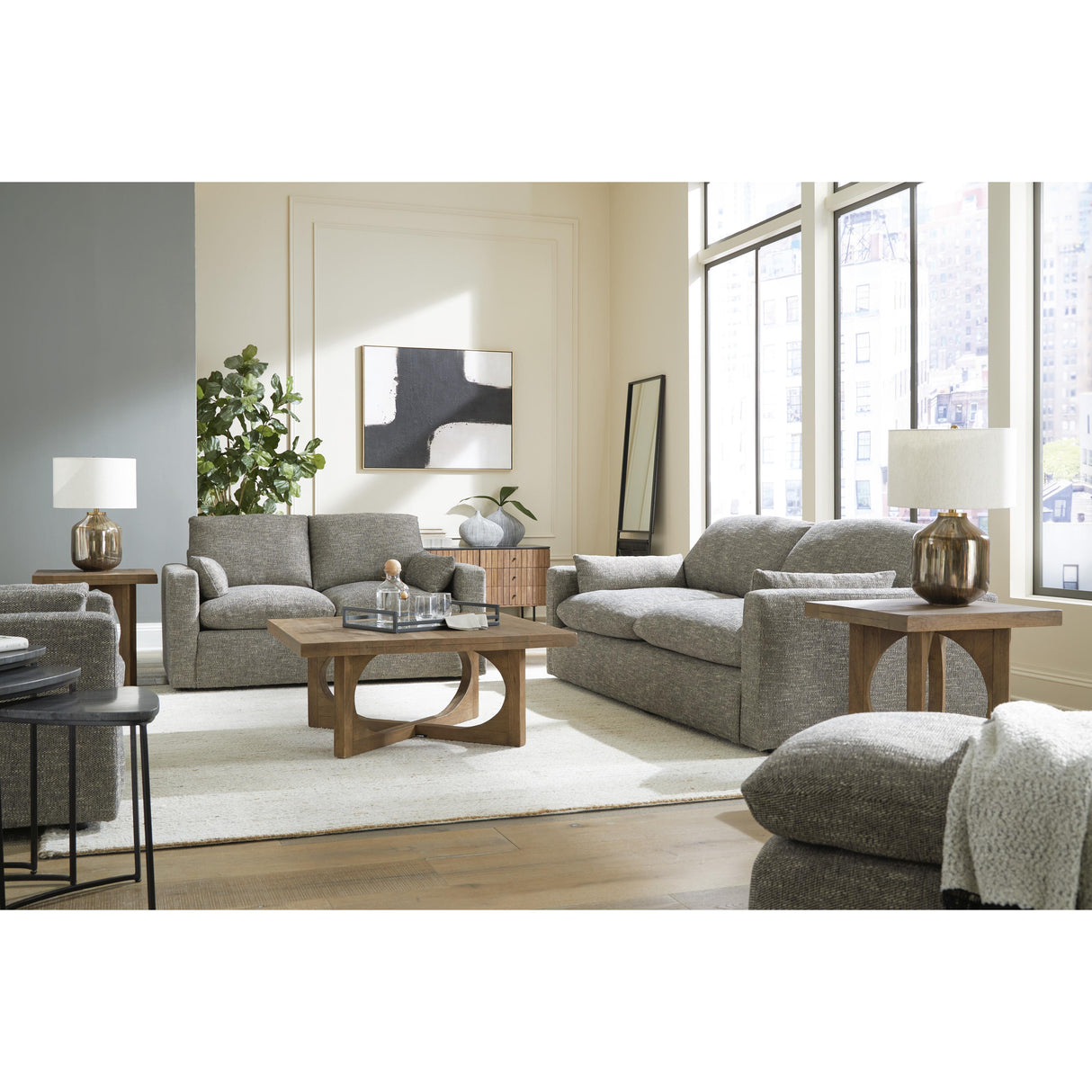 Benchcraft Dramatic 11702U2 Oversized Chair and Ottoman IMAGE 6