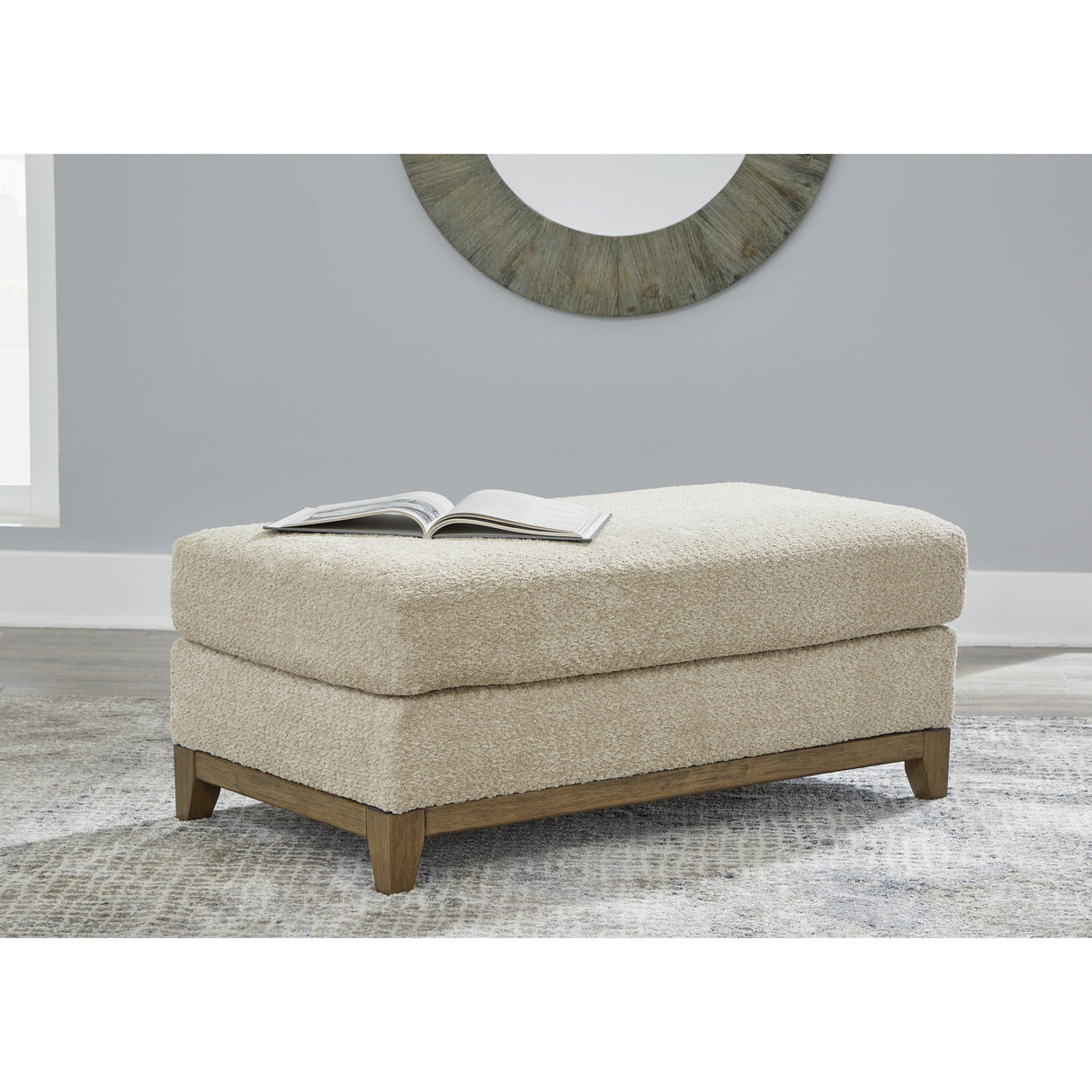 Signature Design by Ashley Parklynn 48902U2 Oversized Chair and Ottoman IMAGE 3