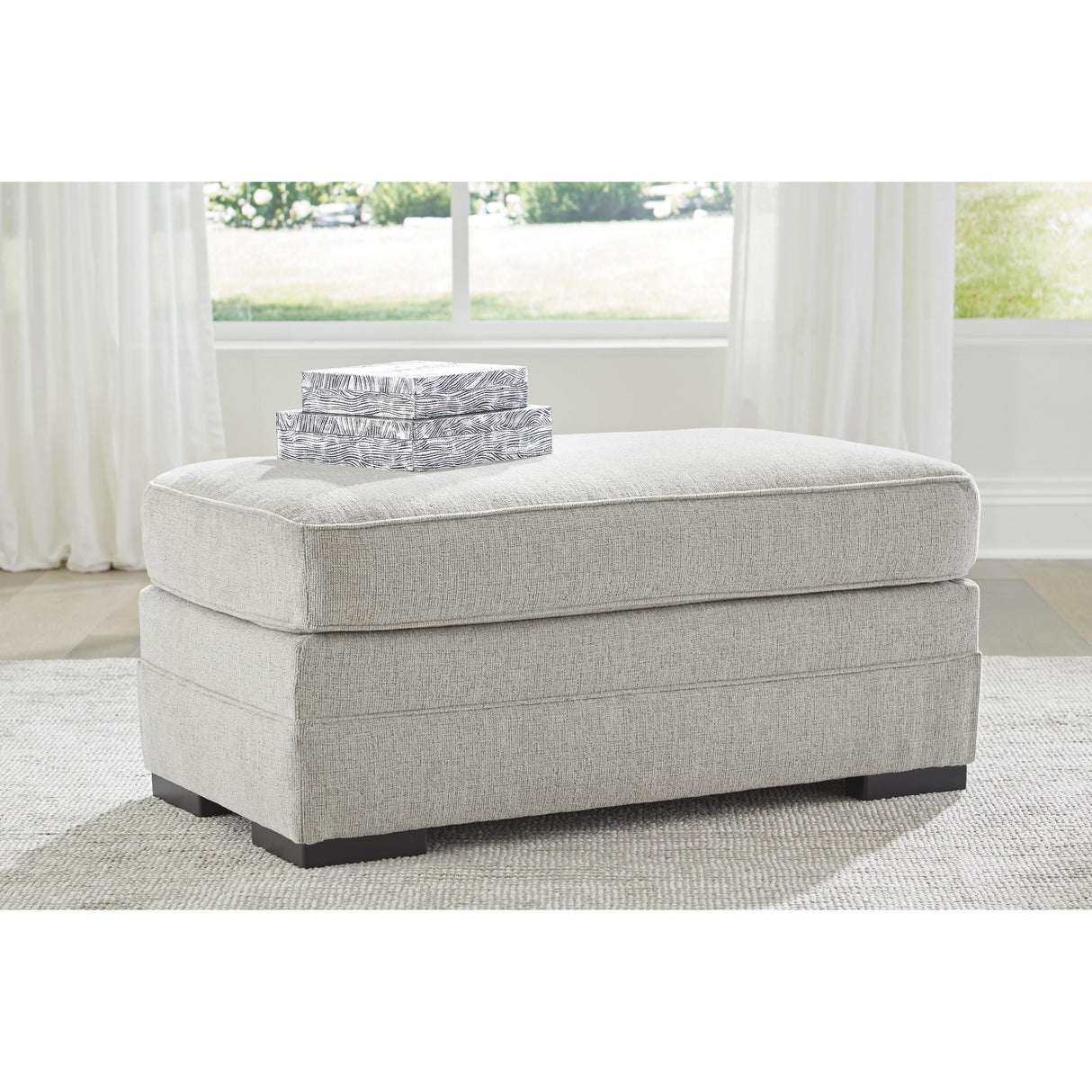 Benchcraft Eastonbridge 56603U2 Oversized Chair and Ottoman IMAGE 3