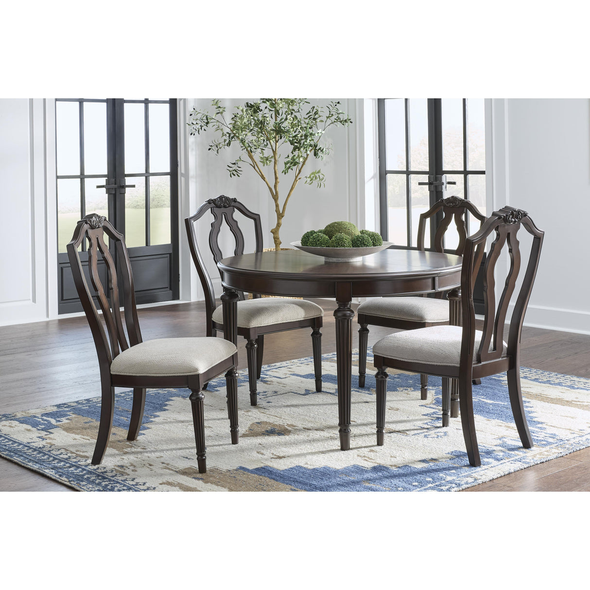 Signature Design by Ashley Lavinton D764-35 Oval Dining Room Extension Table IMAGE 13