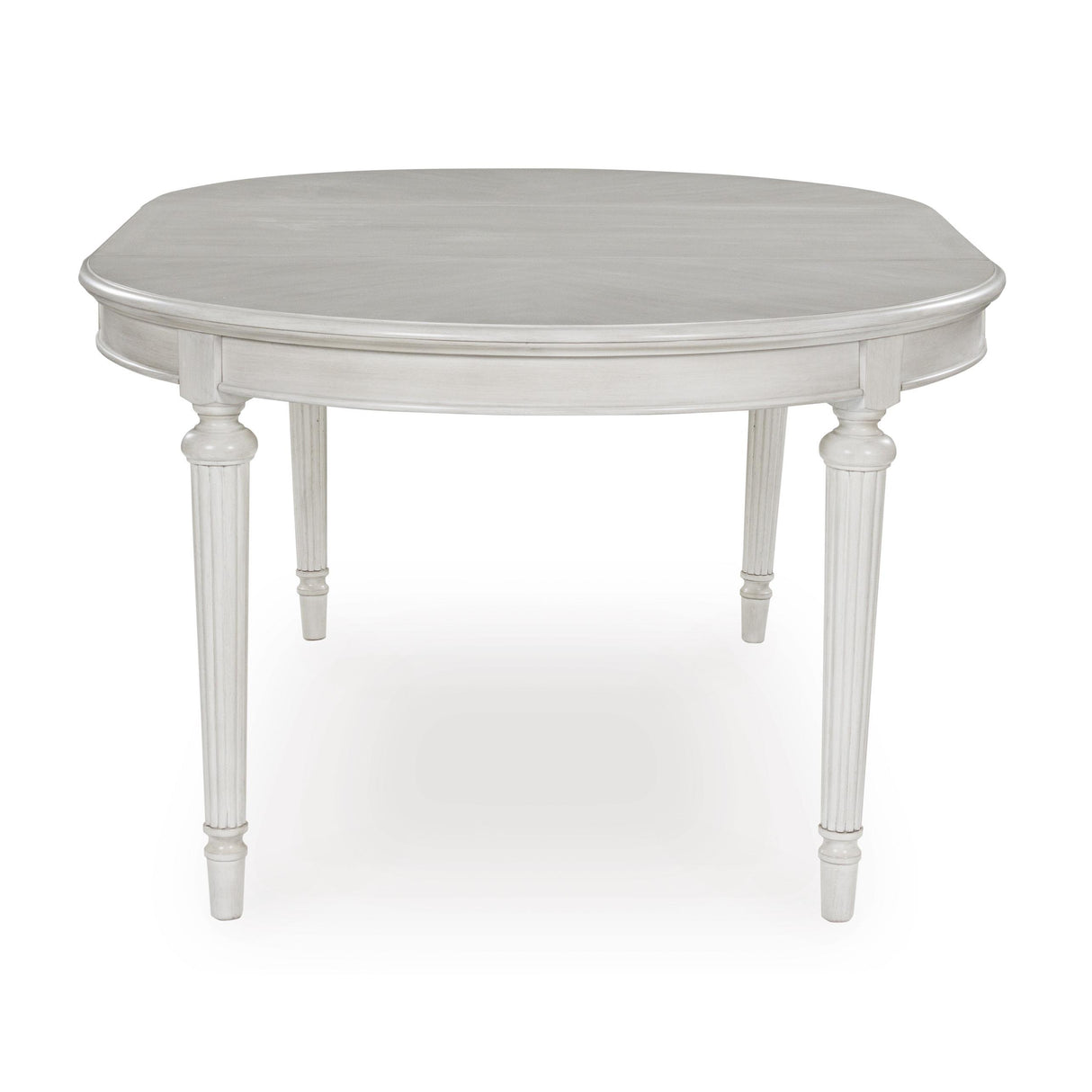 Benchcraft Montelaine D795-35 Oval Dining Room Extension Table IMAGE 5
