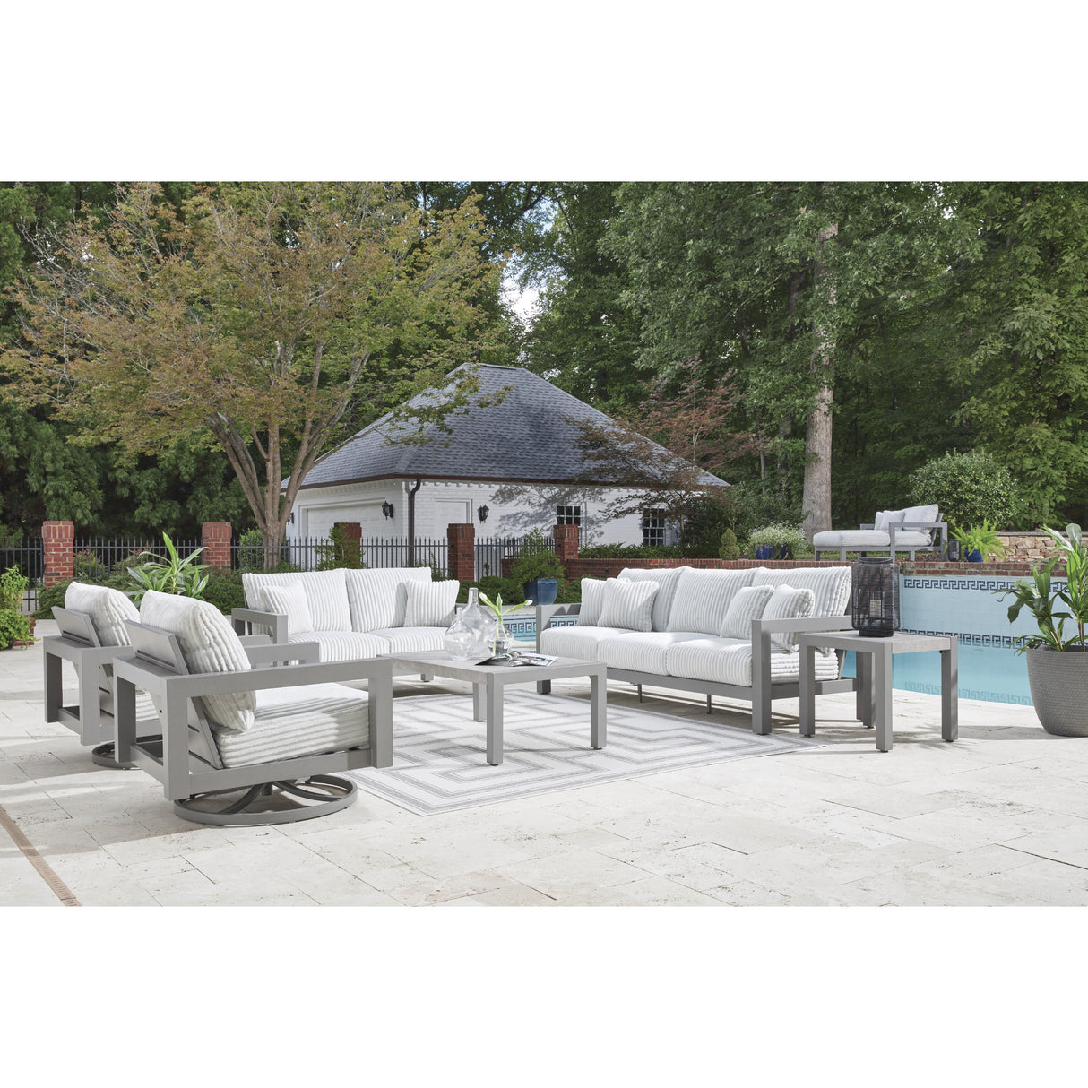 Signature Design by Ashley Hurley Park PCP695-838 Sofa with Cushion IMAGE 6