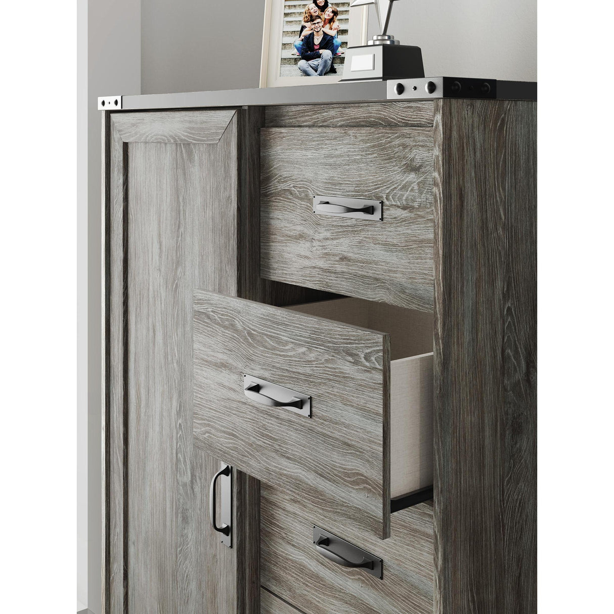 Signature Design by Ashley Frandern B4480-48 Dressing Chest IMAGE 8