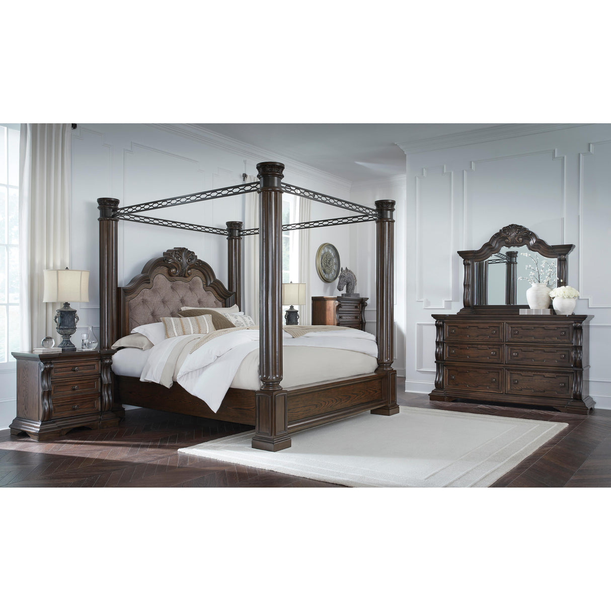 Signature Design by Ashley Maylee B947B10 King Canopy Bed IMAGE 14