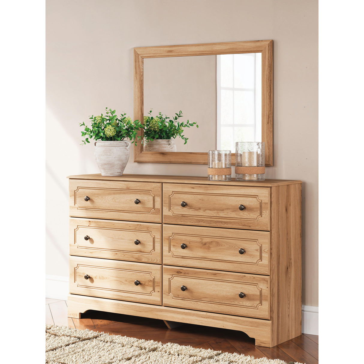 Signature Design by Ashley Aleaport PCB1075-36 Bedroom Mirror IMAGE 3