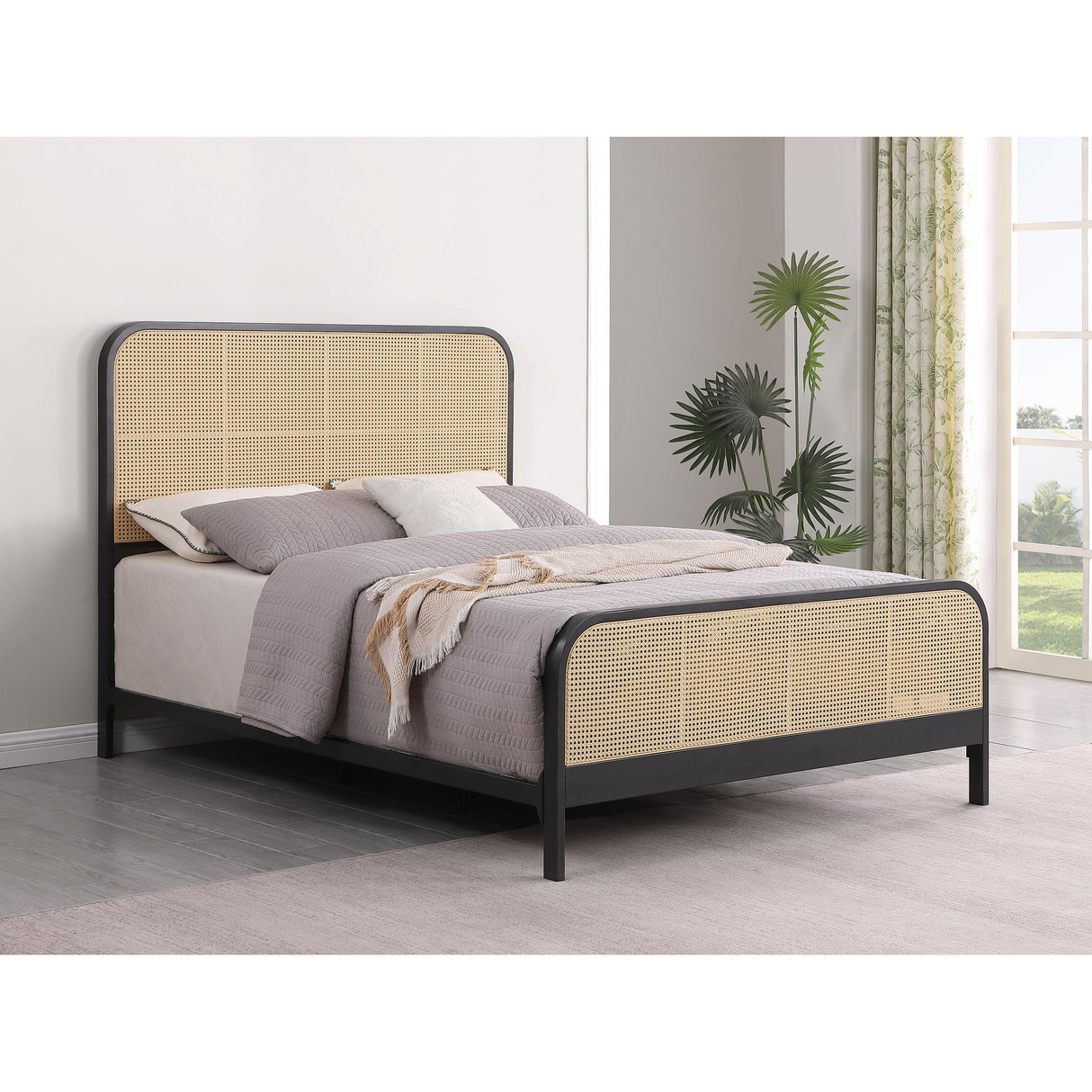 Coaster Furniture Lanewood 360250Q Open Cane Webbing Metal Queen Bed - Black IMAGE 8