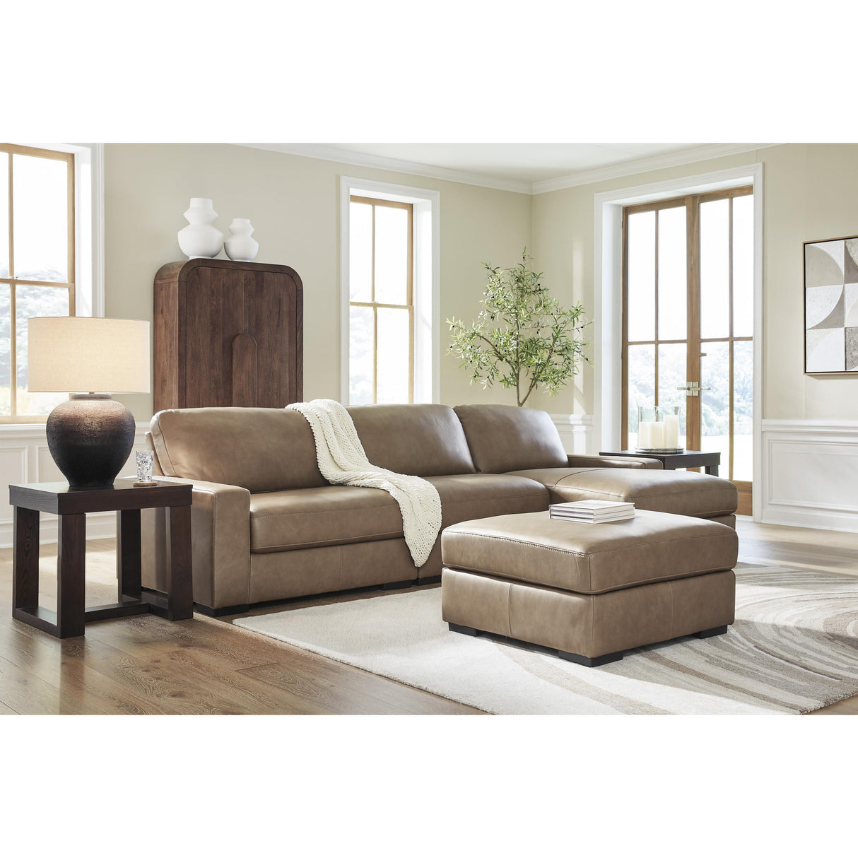 Benchcraft Veronella 7610608 Oversized Accent Ottoman IMAGE 12
