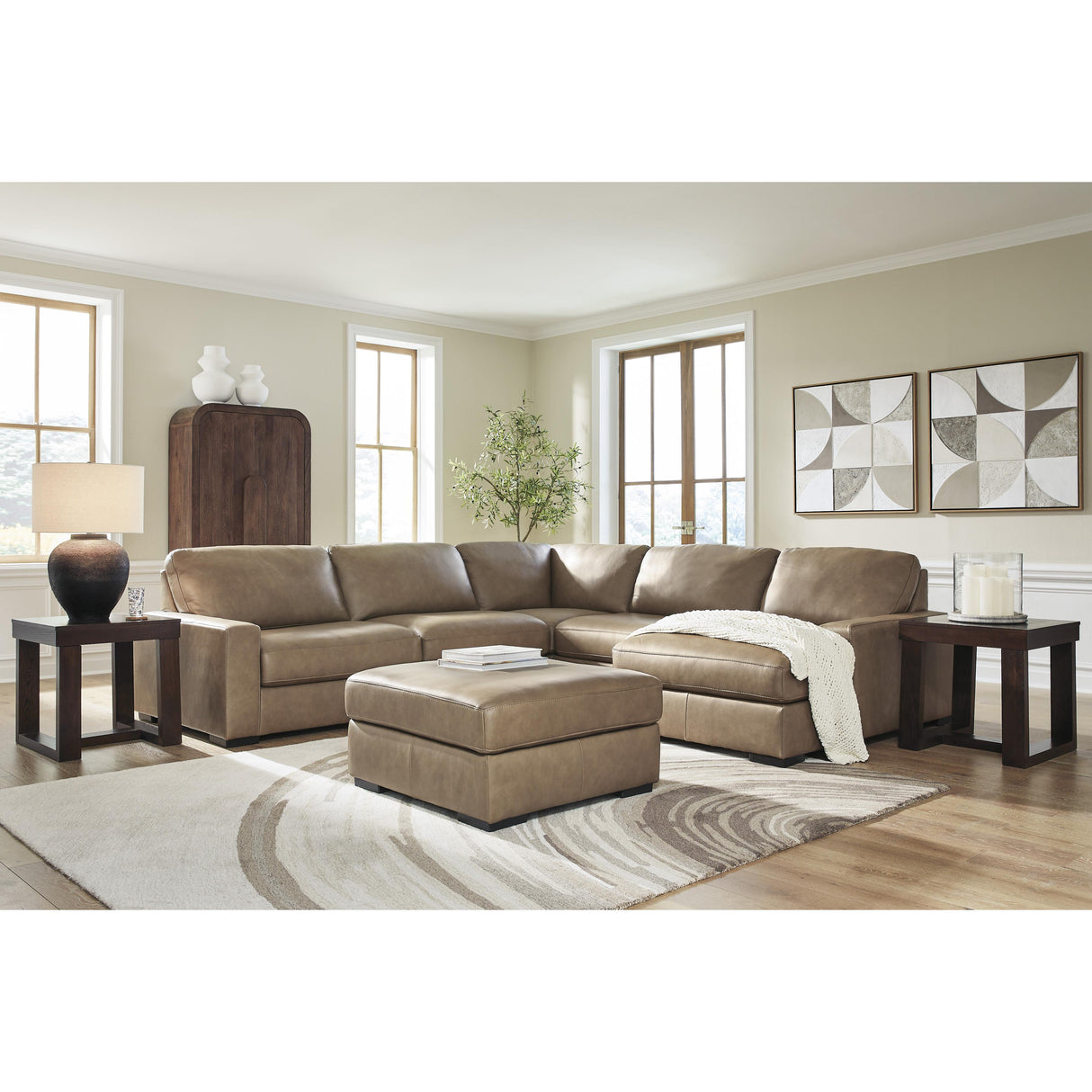 Benchcraft Veronella 7610608 Oversized Accent Ottoman IMAGE 8