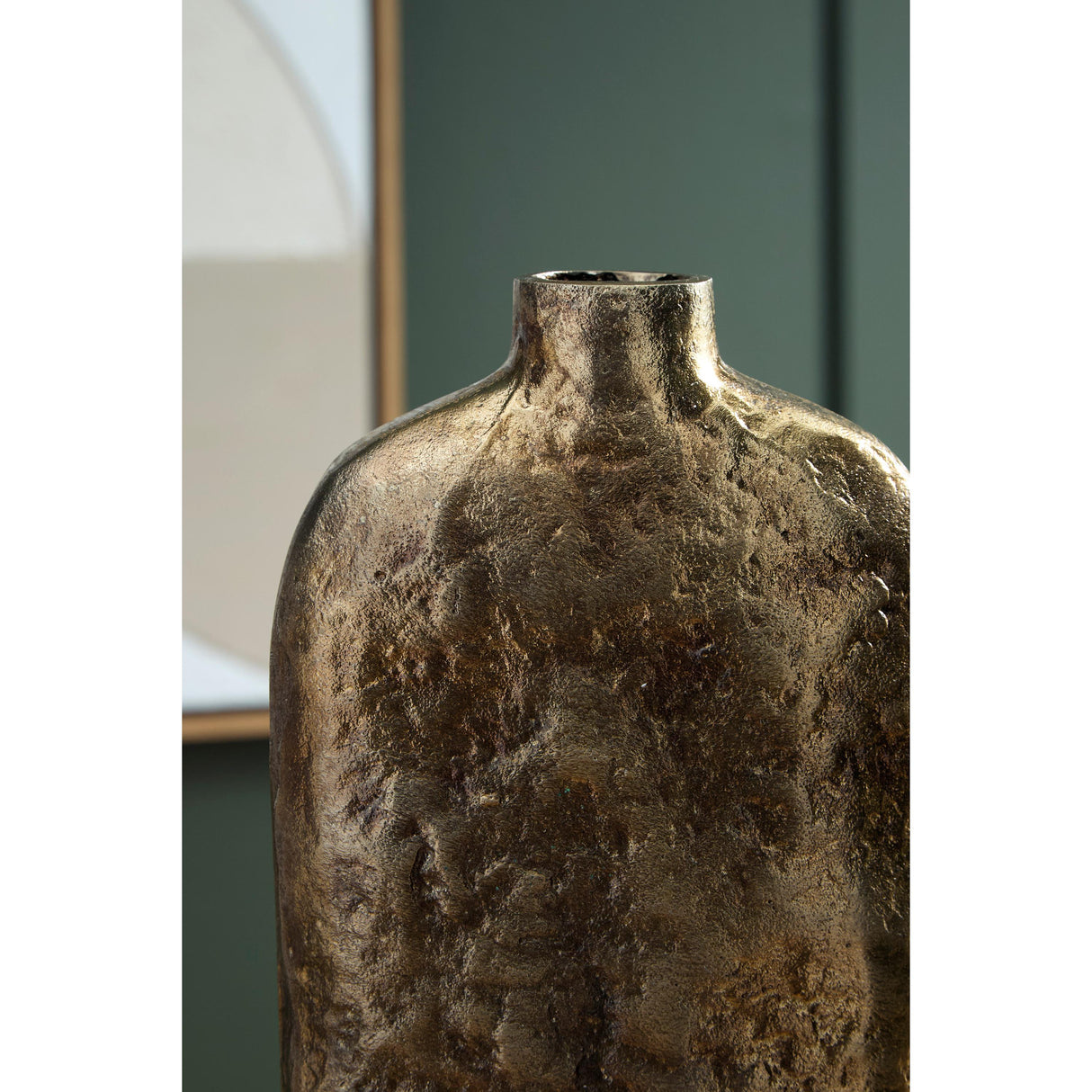 Signature Design by Ashley Wallmond A2000821 Vase IMAGE 5