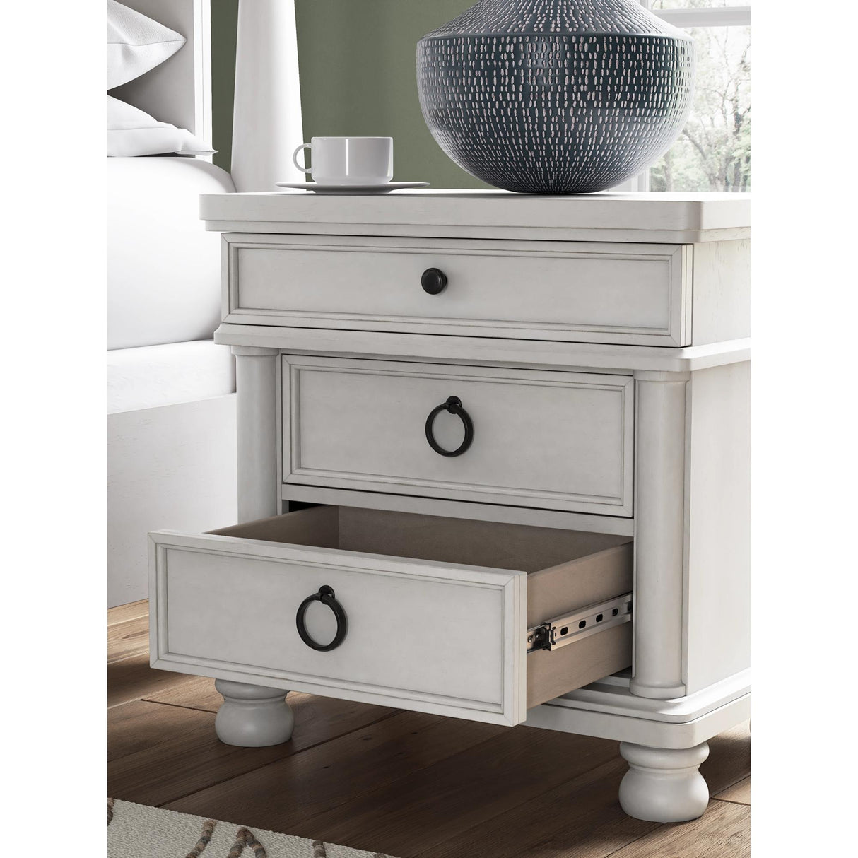 Signature Design by Ashley Rowlenstown PCB823-93 Three Drawer Night Stand IMAGE 11