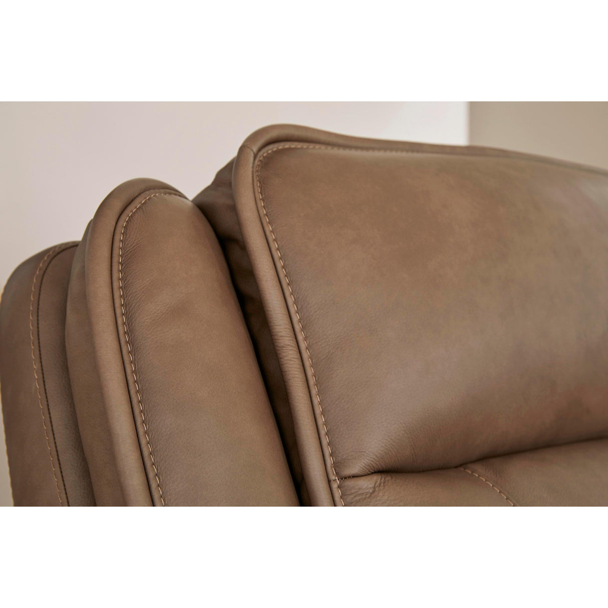 Signature Design by Ashley Glencroft PCU1240018 Power Reclining Loveseat with Console and Adjustable Headrest IMAGE 9