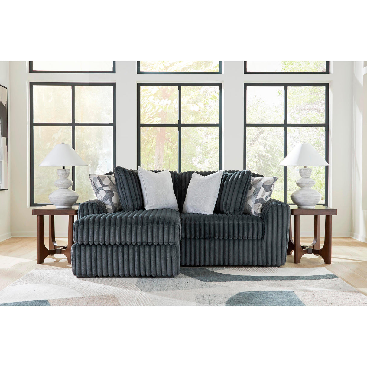 Signature Design by Ashley Midnight-Madness 98105S15 2 pc Sectional with Chaise IMAGE 1
