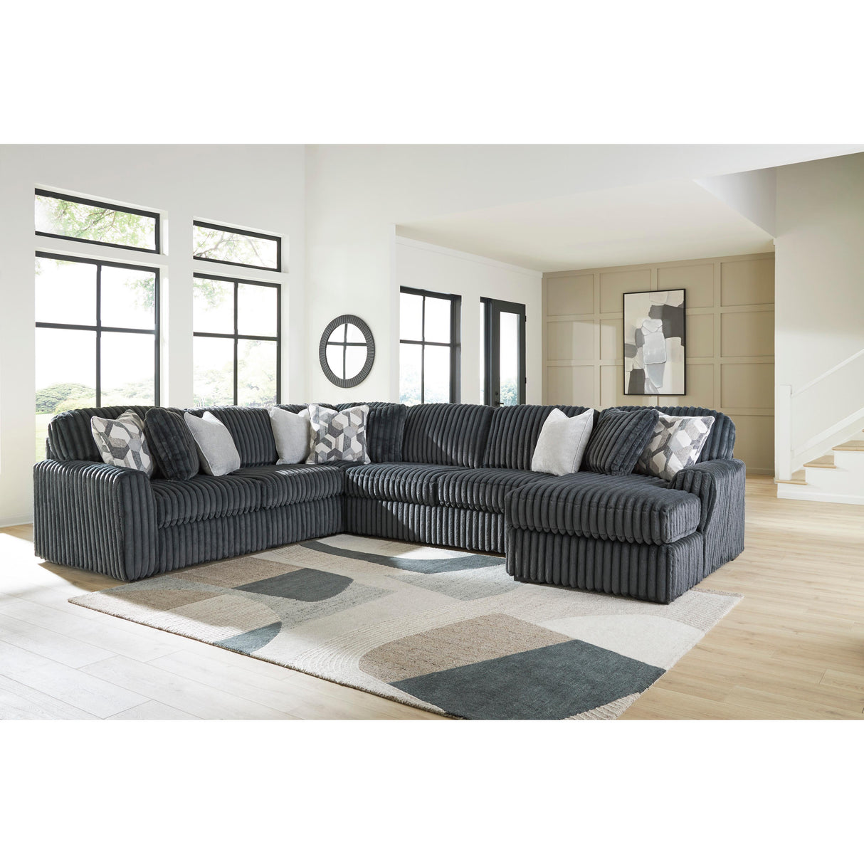 Signature Design by Ashley Midnight-Madness 98105S2 4 pc Sectional with Chaise IMAGE 1