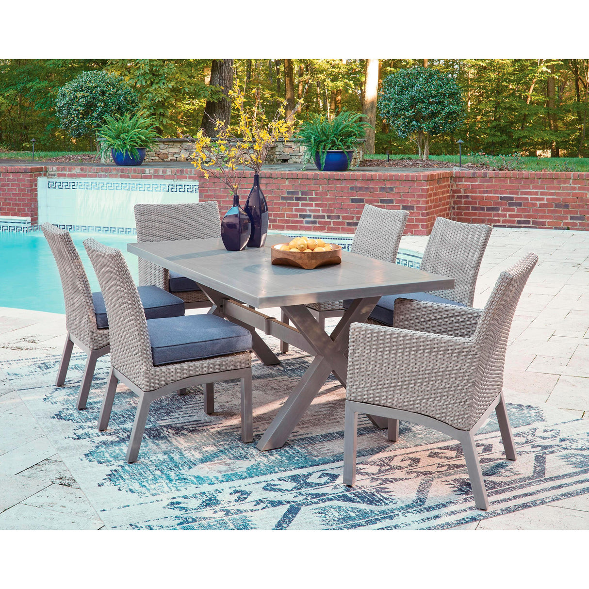 Signature Design by Ashley Half Moon Beach PCP418-625 Rectangular Dining Table with Umbrella Option IMAGE 5