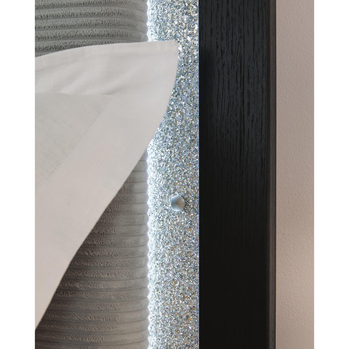 Signature Design by Ashley Bed Components Headboard PCB1115-57 IMAGE 2